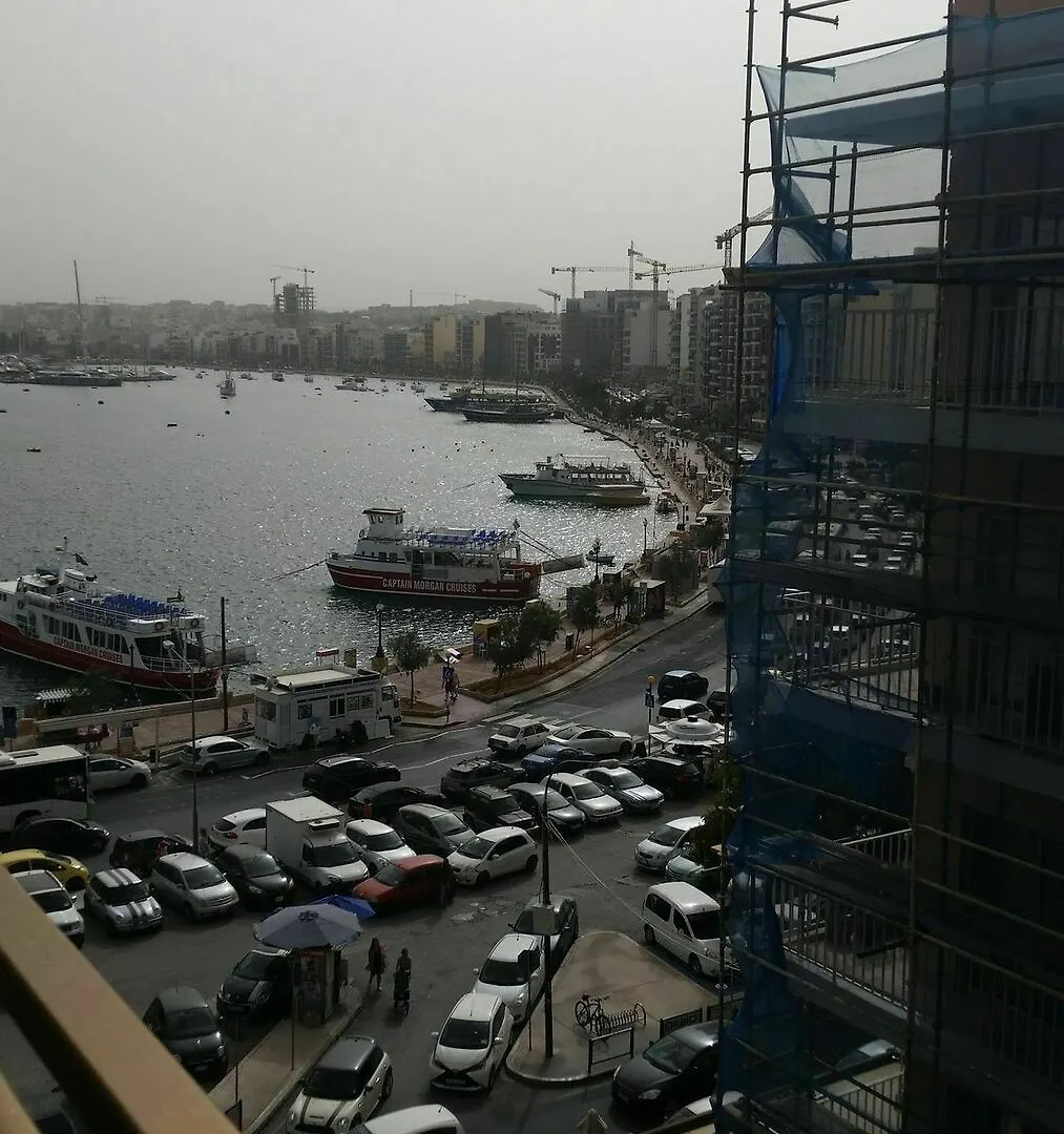 Plaza Flat Apartment Sliema